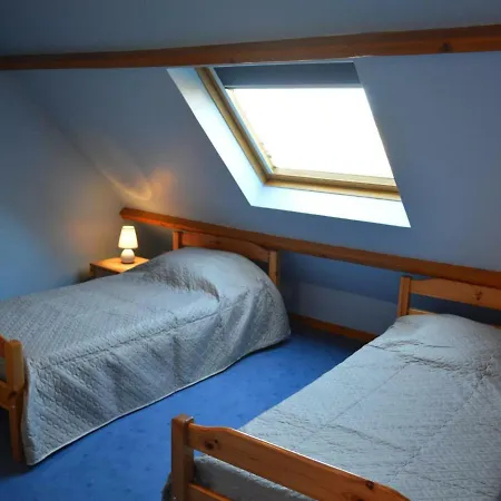 Avec 6 Chambres, Jardin Clos, Cheminee, Proche De La Mer, Animaux Acceptes - Fr-1-376-3 Holiday home *
